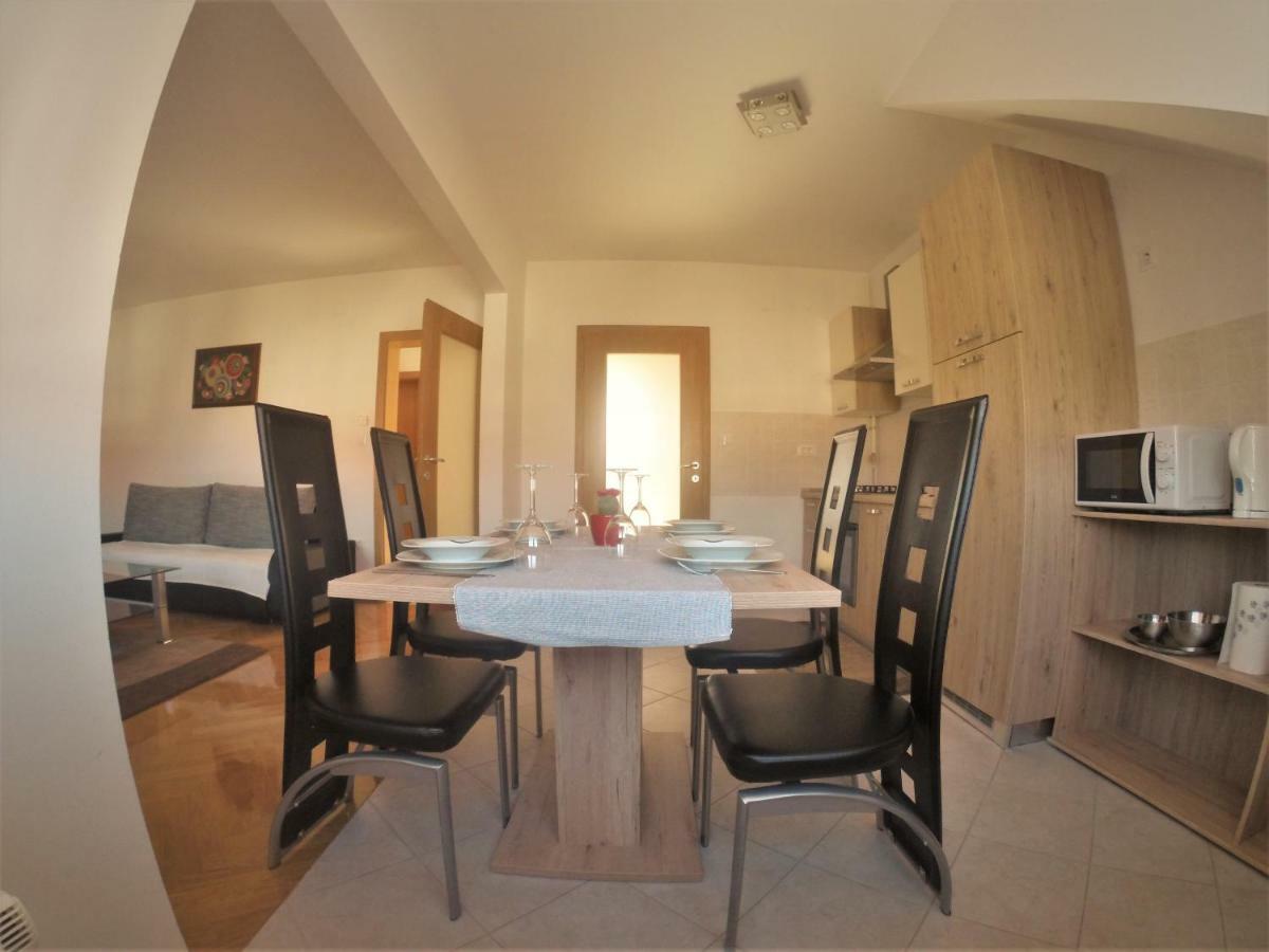 Apartments "Pavic" Near Zagreb Airport Velika Gorica Dış mekan fotoğraf